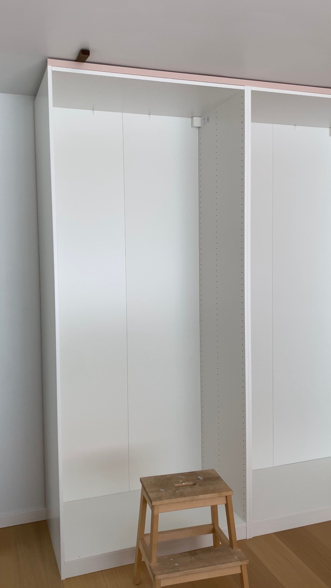 DIY • Ikea hack pax kast op maat – Mamanneleen